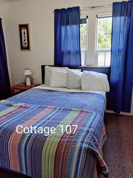 Red Cottage Photo 6